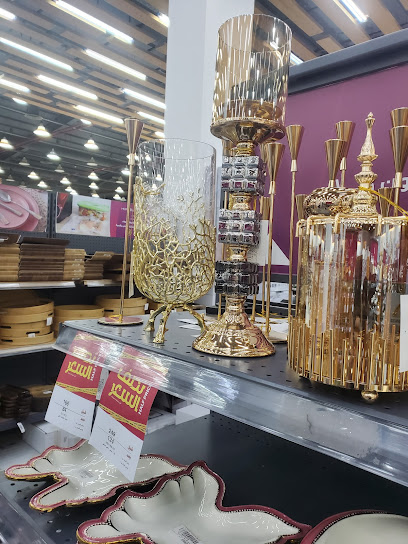 قصر العواني - Saudi Arabia|Buraydah 52381|طريق الملك عبد العزيز، حي المنتزة،