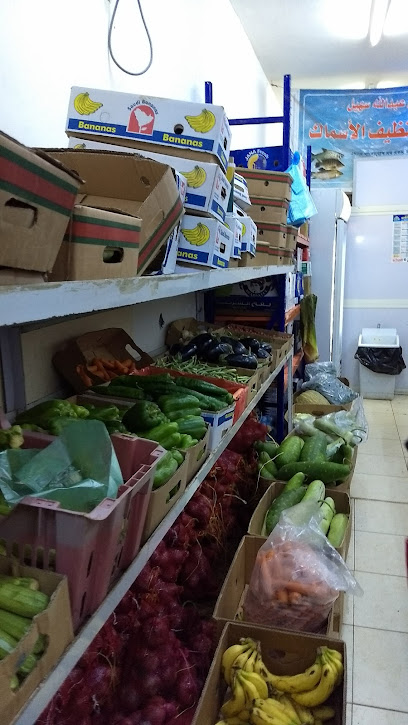 محل فواكه وخضروات - Saudi Arabia|Farasan Island 88239|Unnamed Road|P428+MMG