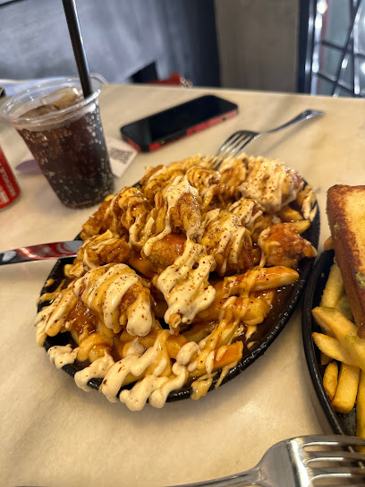 برجر الخاص بك - Saudi Arabia|Al Madinah Al Munawwarah 42331|Bir Uthman|3113 King Abdullah Branch Rd