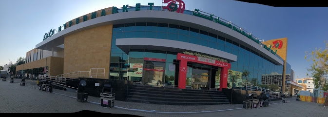 لولو هايبر ماركت - طريق المدينة - Saudi Arabia|Jeddah 23214|Al Sharafeyah|G58J+PJ