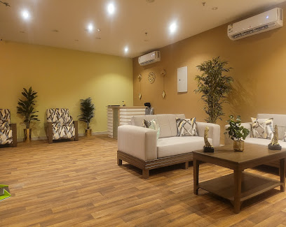مركز الدانة - جدة - +966 53 666 2242