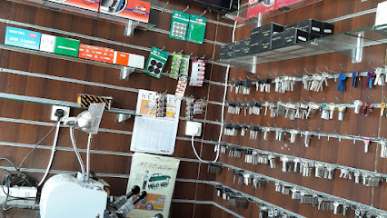 المتخصص للمفاتيح - تربه - +966 53 372 3822
