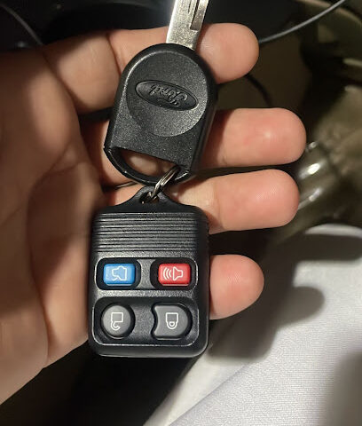 الخربوش لنسخ المفاتيح - يشيد - +966 56 428 4886